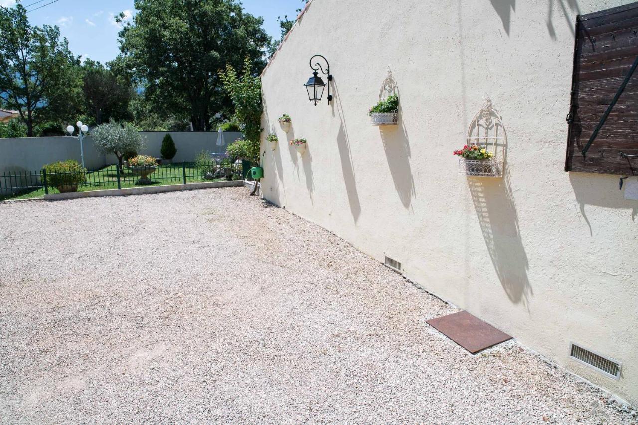 mas des sentes Nans-les-Pins Exterior foto